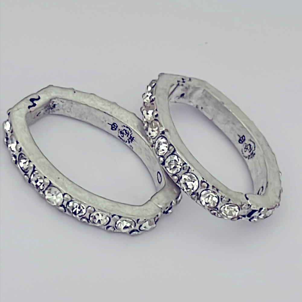 Premier Designs Scarf clips